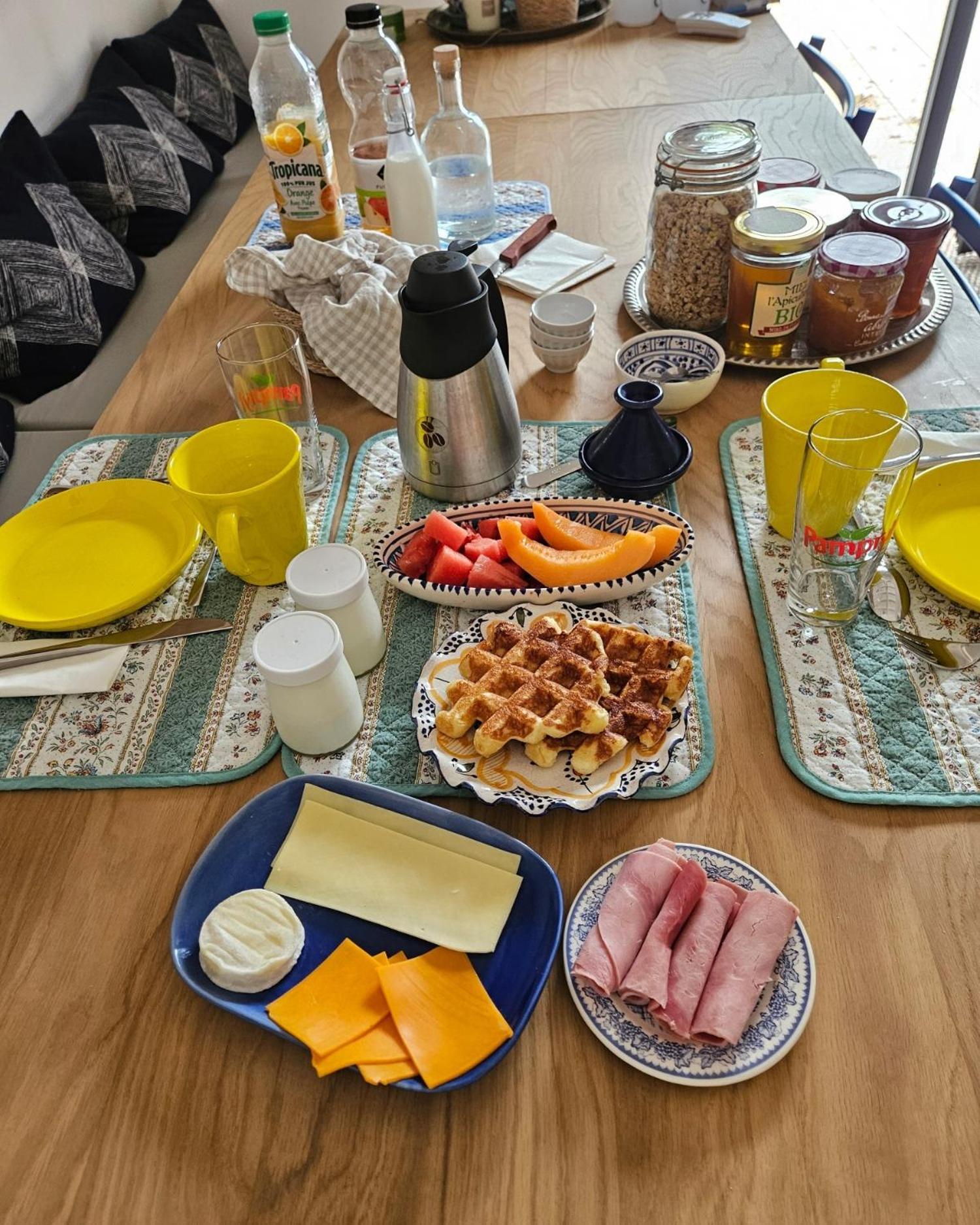 Les Cactus Bleus Bed and Breakfast Sausset-les-Pins Εξωτερικό φωτογραφία